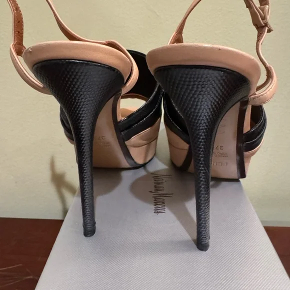 Fendi Black and Tan Peep-Toe Heels - Picture 4 of 5